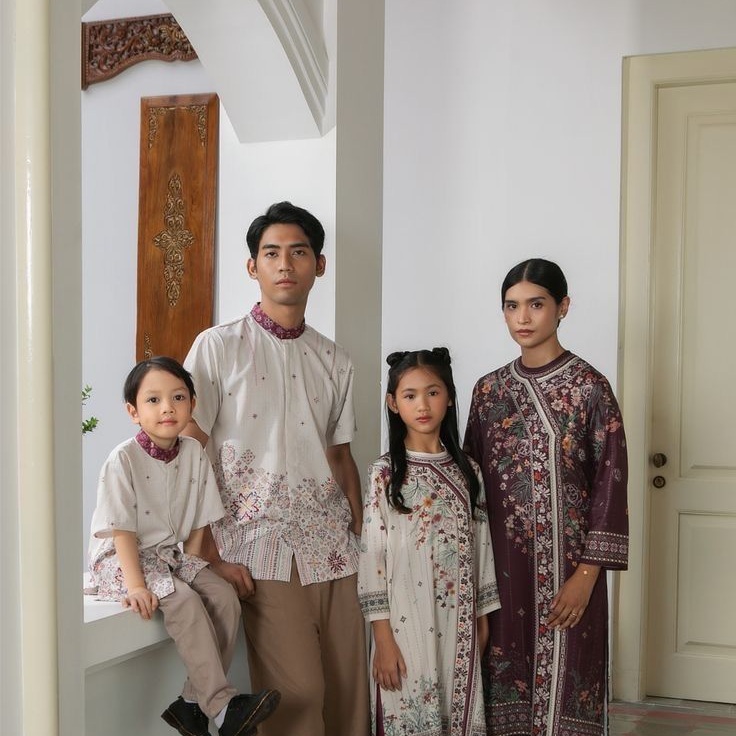 Foto Asli Sarimbit Lebaran Keluarga Etnik Modern Cindi Raya Fashion